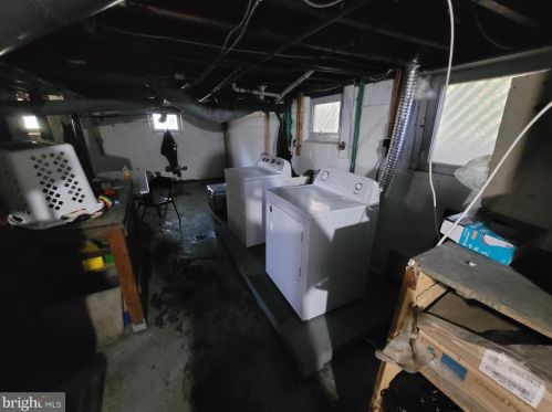 112 Jackson St, West Deptford NJ  08096-2353 exterior