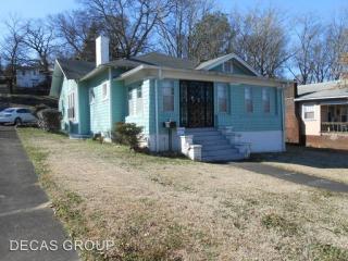 3025 Pike Rd, Birmingham AL  35208-2318 exterior