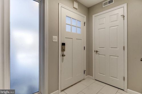 5444 Ring Dove Ln, Columbia, MD 21044-1716