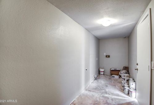 3155 Altadena Ave, Phoenix AZ 85029-3211 exterior