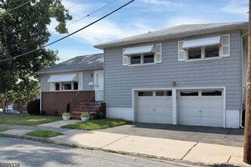 5 Hill St, Belleville, NJ 07109-1521