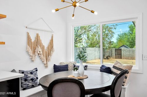 2521 11th St, Phoenix AZ 85006-1038 exterior