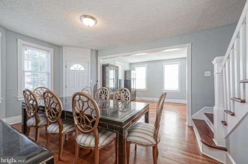 200 Delsea Dr, West Deptford NJ  08093-1221 exterior