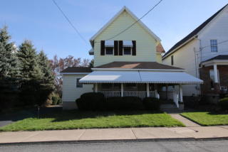 729 Throop St, Scranton PA  18512-2523 exterior