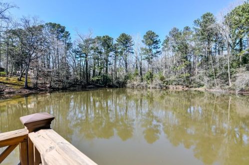 3650 Ashford Dunwoody Rd, Atlanta GA  30319-2020 exterior