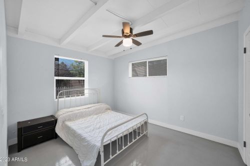 2205 Cambridge Ave, Phoenix AZ 85008-1027 exterior