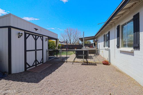 911 Campo Bello Dr, Phoenix AZ 85032-2051 exterior