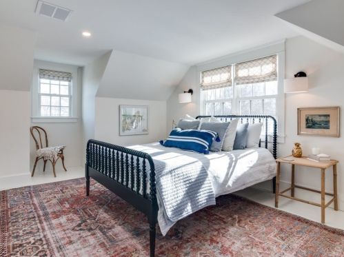 1 Normanstone Dr, Rockport MA  01966-1910 exterior