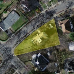 106 Athelstane Rd, Newton MA  02459-2419 aerial view