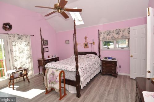 24854 Main St, Columbus NJ 08022-1339 exterior