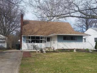 1350 Elmore Ave, Columbus OH  43224-2722 exterior