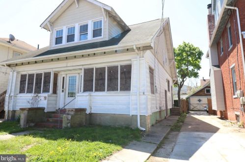71 Curtis Ave, West Deptford, NJ 08096-4619