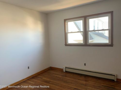 51 Laurel Ave, Kearny NJ 07032-2951 exterior