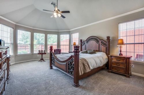 2709 Oakland Hl Dr, Plano TX 75025-6448 exterior