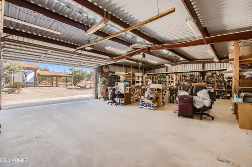 43630 20th St, Phoenix AZ 85006-2004 exterior