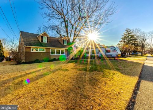 20 Beech Pl, West Deptford NJ 08096-3301 exterior