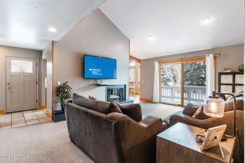 2030 Lucky John Dr, Park City UT 84060-6920 exterior