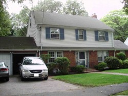 47 Chatham Rd, Newton, MA 02461-1009