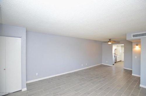 3818 Earll Dr, Phoenix AZ 85018-7149 exterior