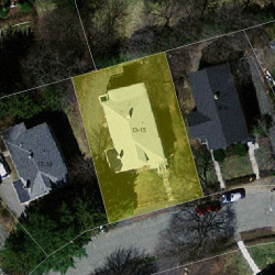 13 Fordham Rd, Newton MA  02465-1206 aerial view