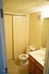 634 26th St, Louisville KY  40212-1065 exterior