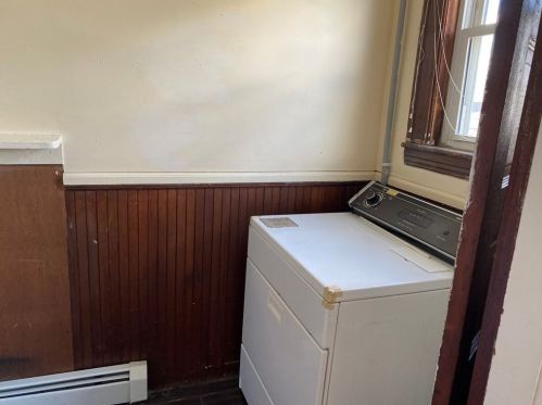 76 Townsend St, Worcester MA 01609-1972 exterior