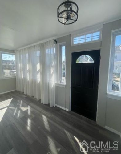 100 Emerson St, Carteret NJ  07008-2612 exterior