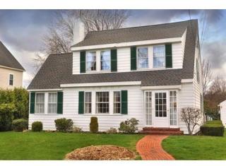 27 Withington St, Newbury, MA 01951-1232