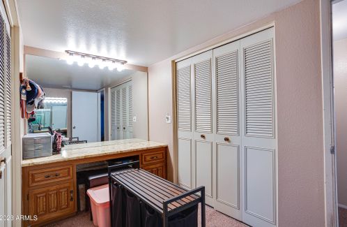 1821 68th Dr, Phoenix AZ 85033-8254 exterior