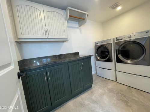 3843 49 Pl, Phoenix AZ 85018-4458 exterior