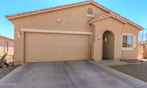 2401 92nd Gln, Phoenix, AZ 85037-4210