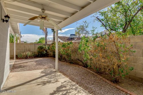 125 Campo Bello Dr, Phoenix AZ 85032-2215 exterior