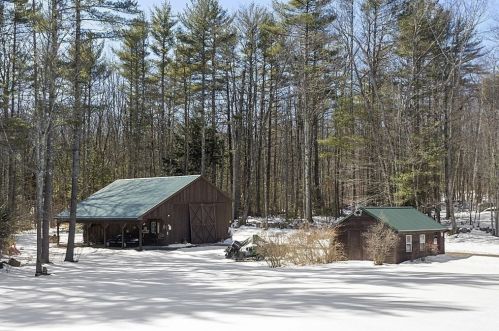 130 Conant Rd, Royalston MA 01331-9758 exterior