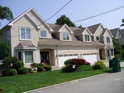 125 Carlisle St, Newton, MA 02459-2381