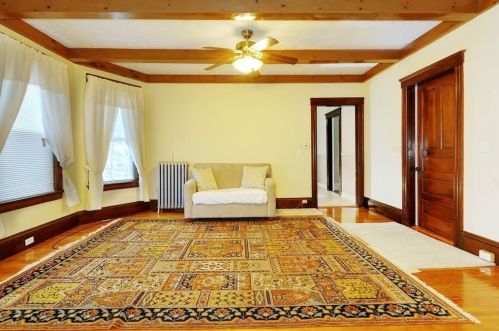 488 Park Ave, Worcester MA 01610-1223 exterior