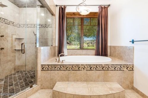 2727 Westview Trl, Park City UT 84098-6342 exterior