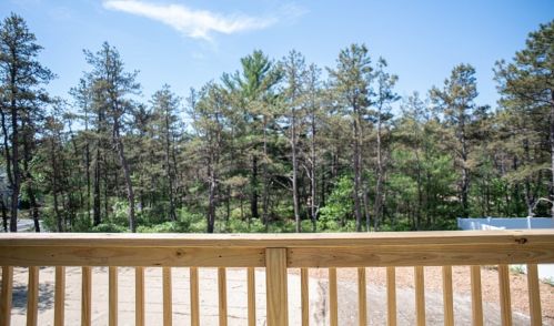 252 Charge Pond Rd, Wareham MA  02571-1108 exterior