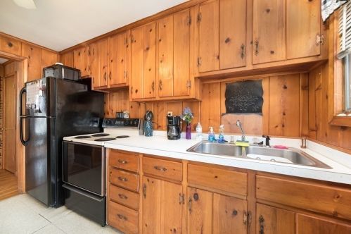 29 Scenic Dr, Worcester MA 01602-2223 exterior