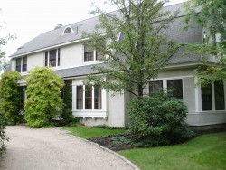 218 Beethoven Ave, Newton, MA 02468-1749