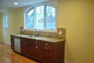 722 Lowell St, Peabody MA  01960-3463 exterior