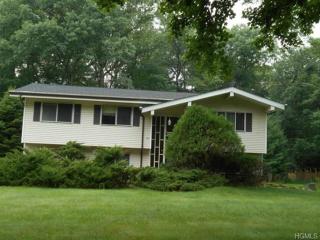 39 Lorna Ln, Airmont NY  10901-7128 exterior