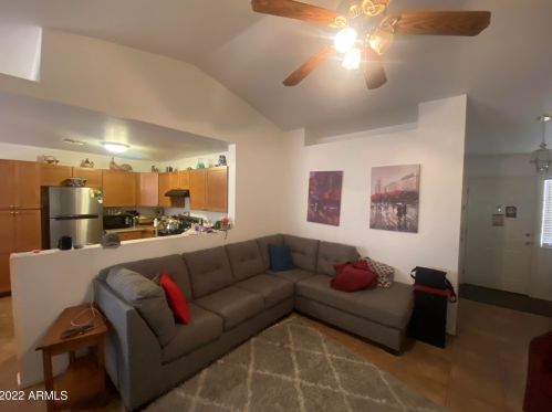 2214 84th Ave, Phoenix, AZ 85037-3940