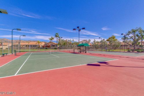 14406 43rd St, Phoenix AZ 85032-4126 exterior