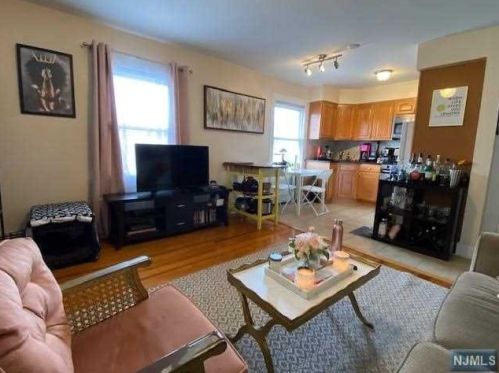 26 Alexander Ave, Kearny NJ  07032-1906 exterior