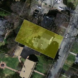 21 Vista Ave, Newton MA 02466-2810 aerial view