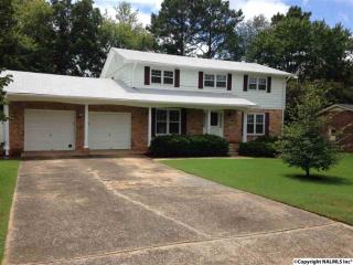 618 Hemlock Dr, Huntsville, AL 35803-1132