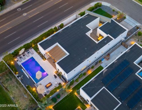 6846 13th Pl, Phoenix AZ  85014-1120 exterior