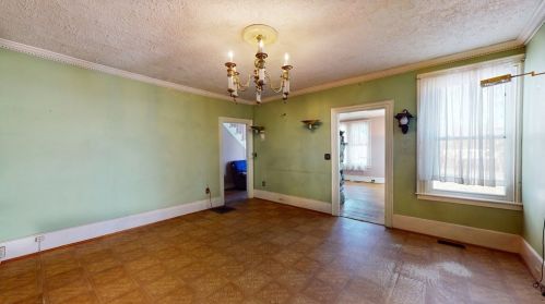 266 Pleasant St, West Bridgewater MA 02379-1509 exterior