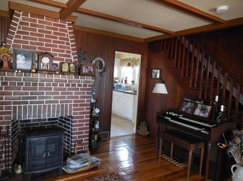 5 Priscilla Beach Rd, Plymouth MA  02360-2030 exterior