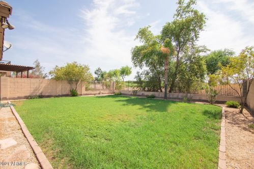 6851 27 Pl, Phoenix AZ 85008-2745 exterior